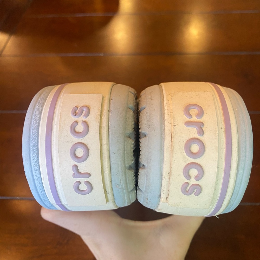 Crocs slides - Picture 3 of 4